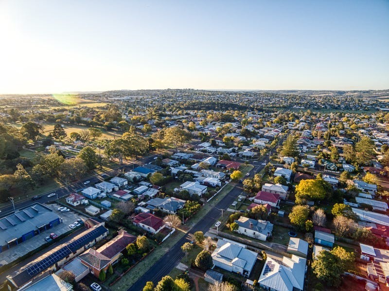39A Monash Street, Newtown QLD 4350