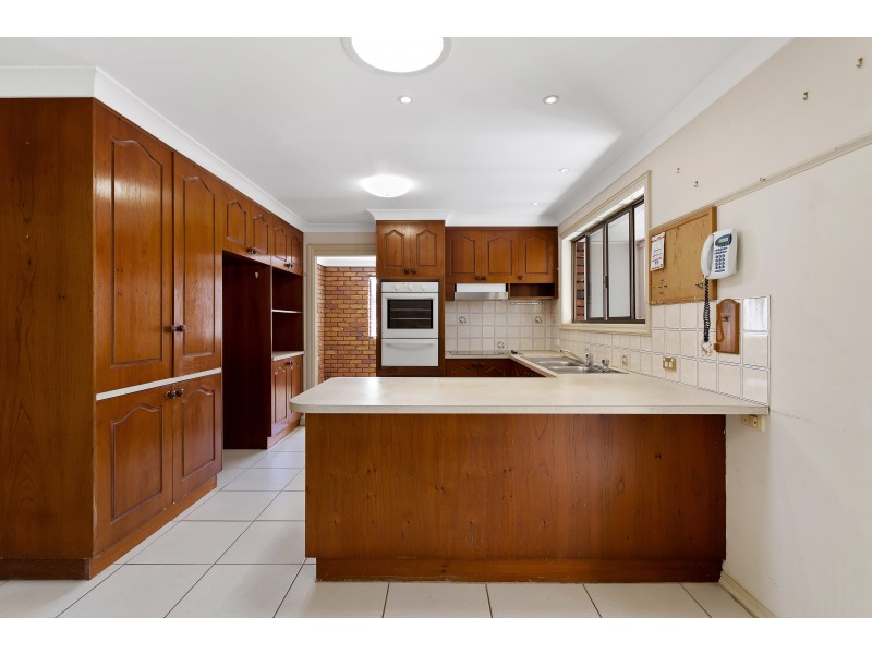 6B Mott Crescent, Rockville QLD 4350