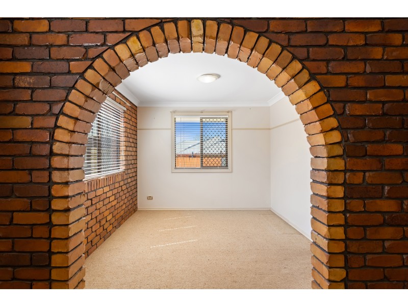 6B Mott Crescent, Rockville QLD 4350