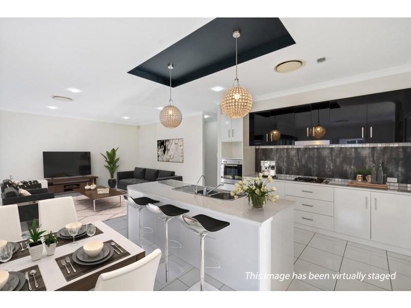 10 Beardsworth Court, Middle Ridge QLD 4350