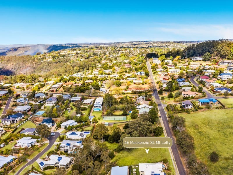 4E Mackenzie Street, Mount Lofty QLD 4350