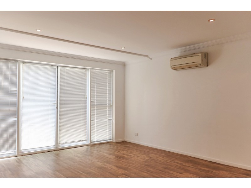 Unit 5/19B Gladstone Street, Newtown QLD 4350
