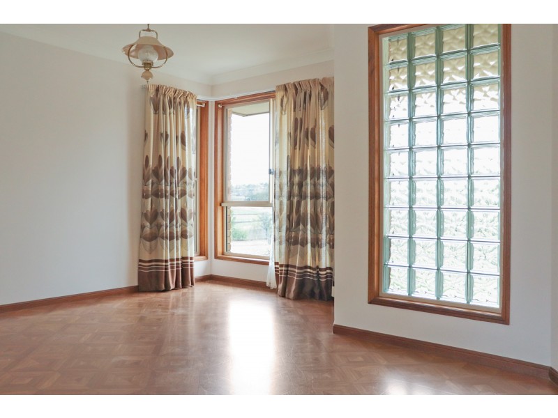 143 Gowrie Lilyvale Road, Gowrie Junction QLD 4352