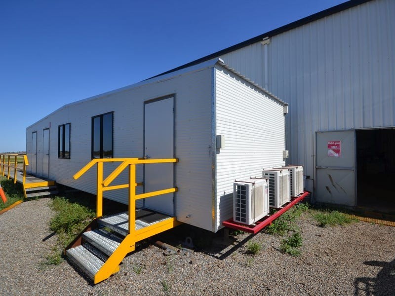 Shed 3/685 Kingsthorpe Haden Road, Yalangur QLD 4352