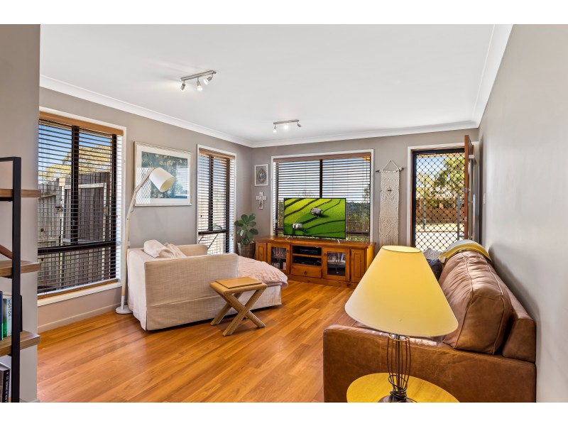 Unit 5/87 Polzin Road, Highfields QLD 4352