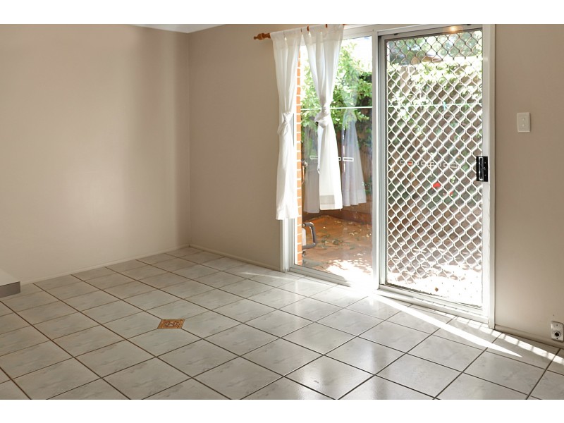 Unit 3/8 Lindsay Street, East Toowoomba QLD 4350