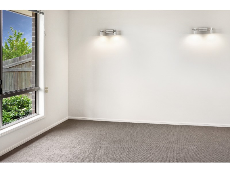 89 Entabeni Drive, Kearneys Spring QLD 4350