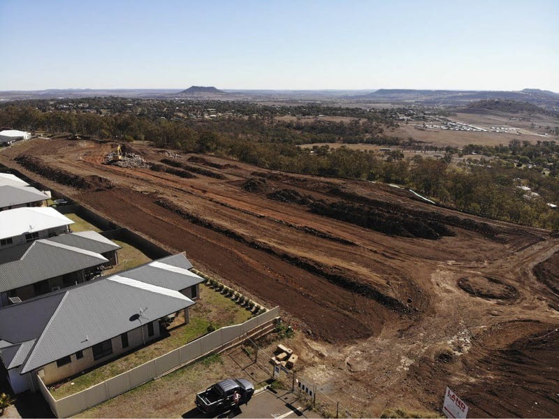 215-311 Reserve Road, Cranley QLD 4350