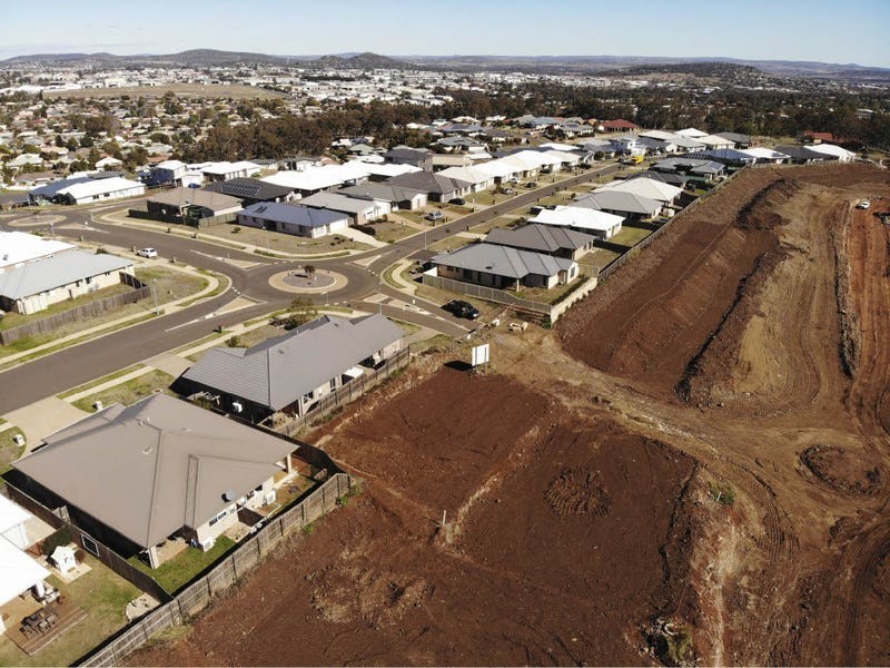 215-311 Reserve Road, Cranley QLD 4350