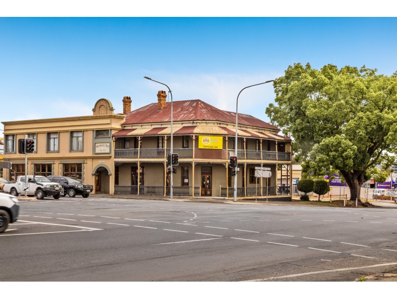 633 Ruthven Street, South Toowoomba QLD 4350