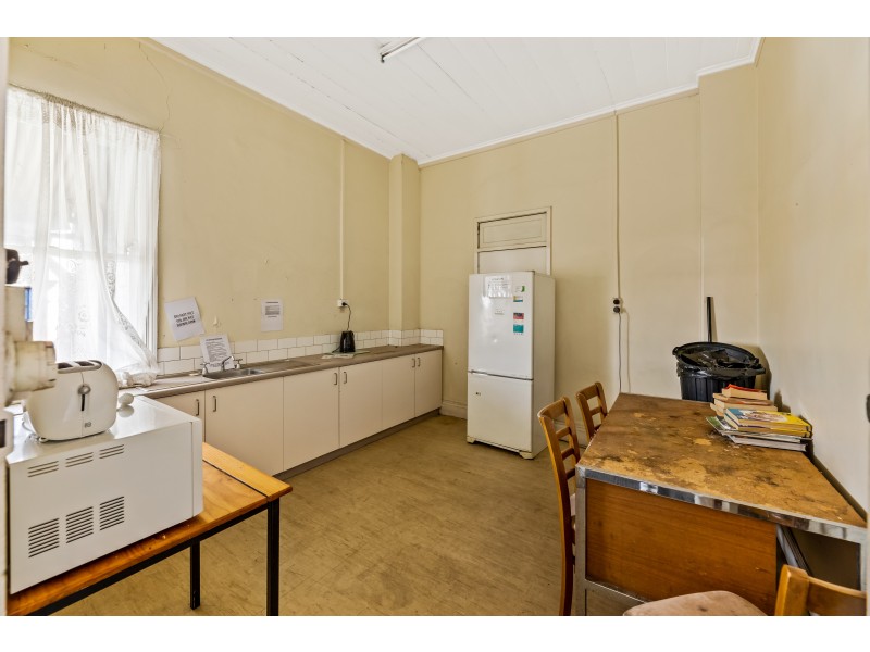 633 Ruthven Street, South Toowoomba QLD 4350