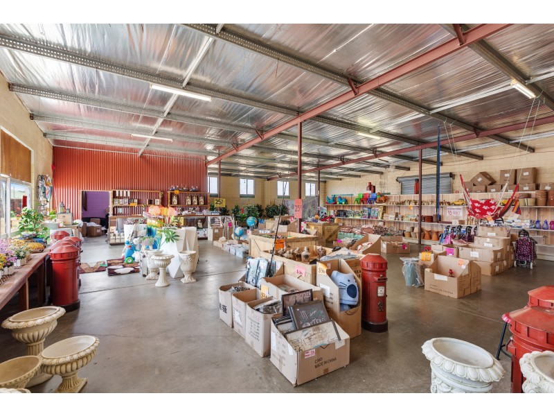 1 Thallon Street, Crows Nest QLD 4355