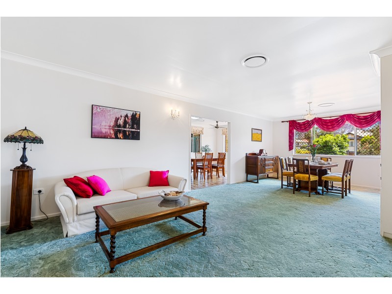 242 North Street, Rockville QLD 4350
