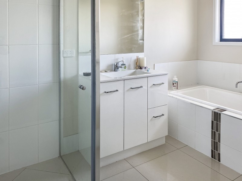 20 Tarcoola Street, Wyreema QLD 4352