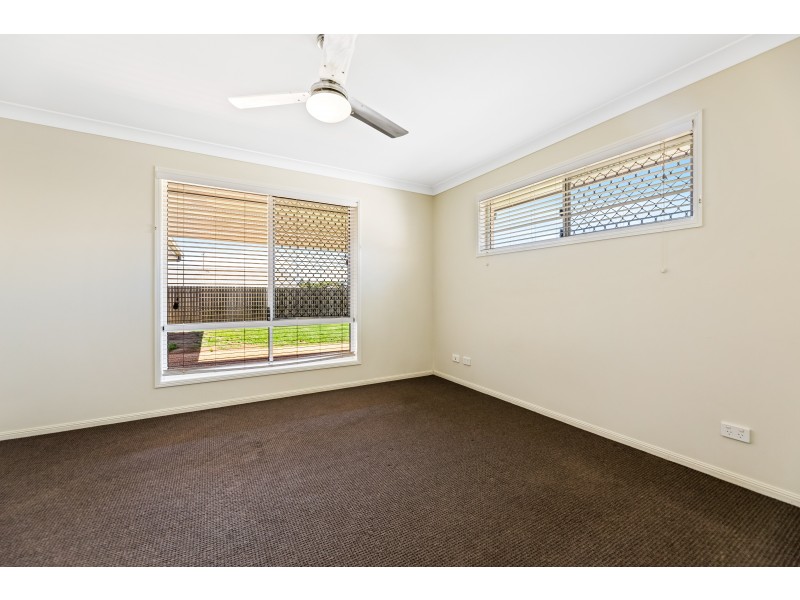 6 Dixon Court, Wilsonton Heights QLD 4350