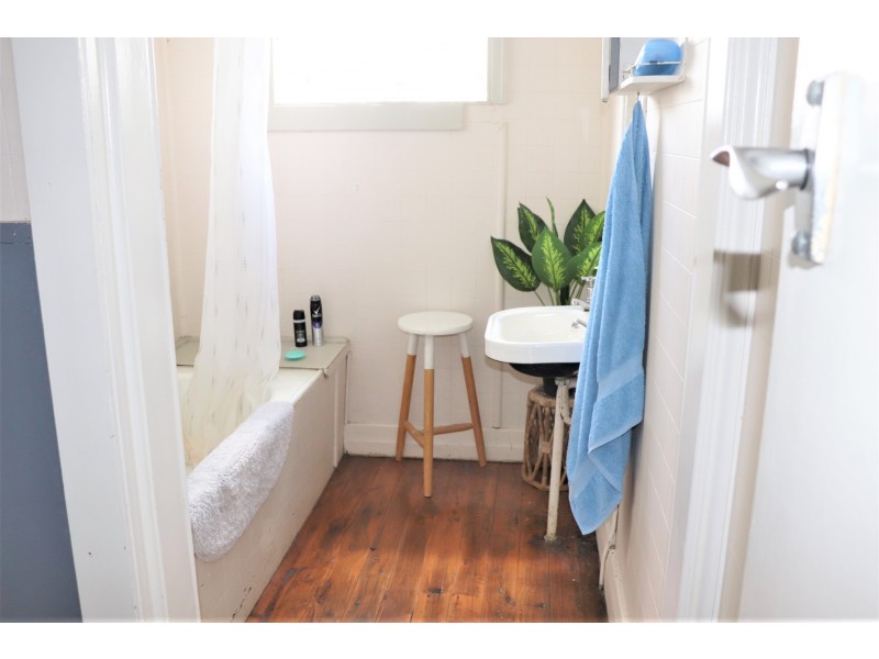 3 Vanity Street, Rockville QLD 4350