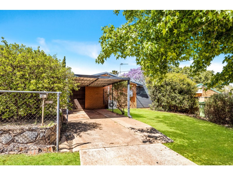 358 Alderley Street, Kearneys Spring QLD 4350