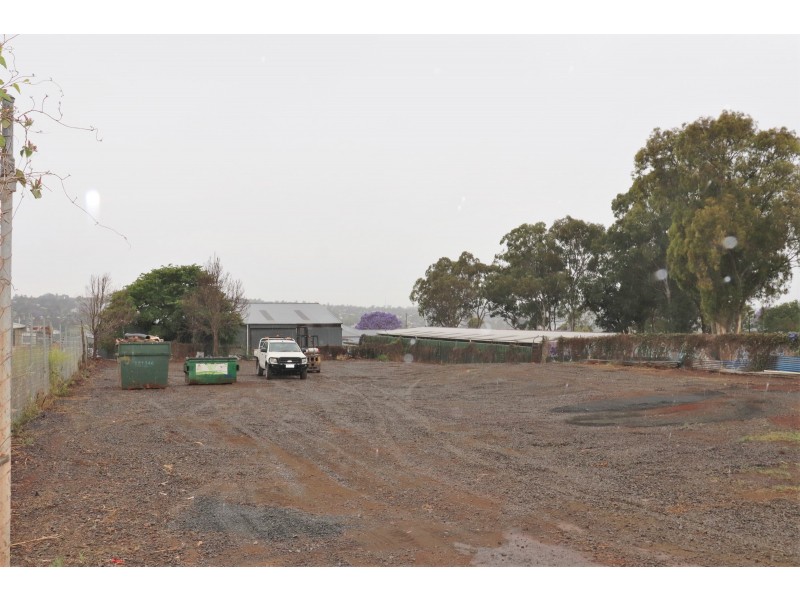 54 Priest Street, Rockville QLD 4350