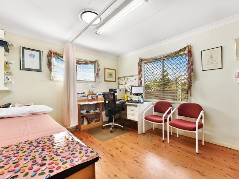 369-371 Bridge Street, Wilsonton QLD 4350