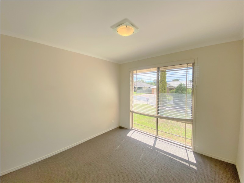 84 Aberdeen Street, Rangeville QLD 4350