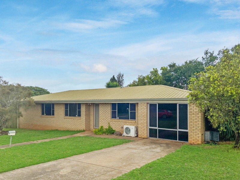 34 Seppelt Street, Wilsonton Heights QLD 4350