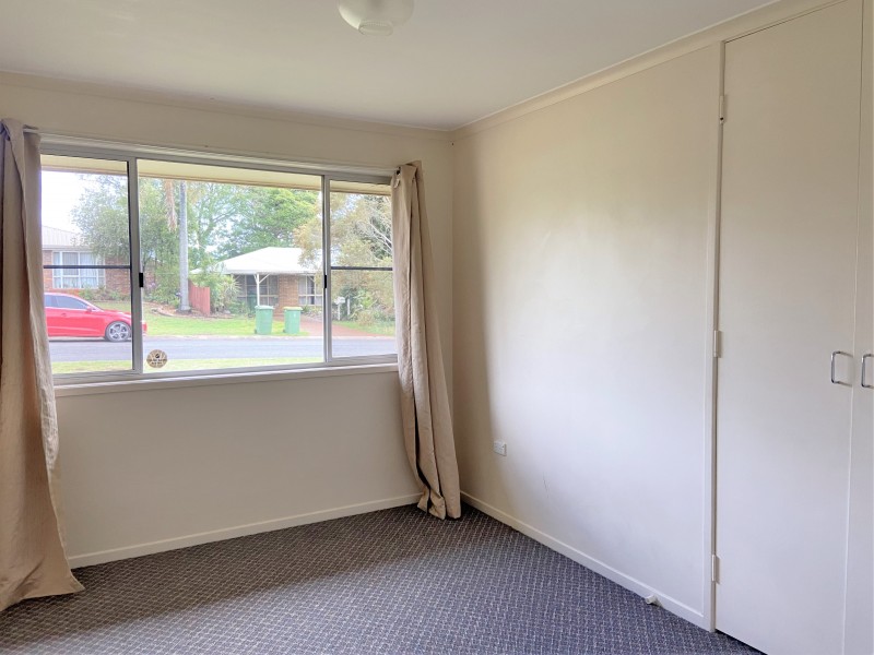 34 Seppelt Street, Wilsonton Heights QLD 4350
