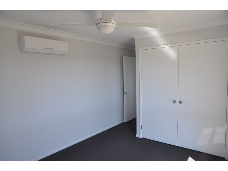 13 Downs Street, Glenvale QLD 4350