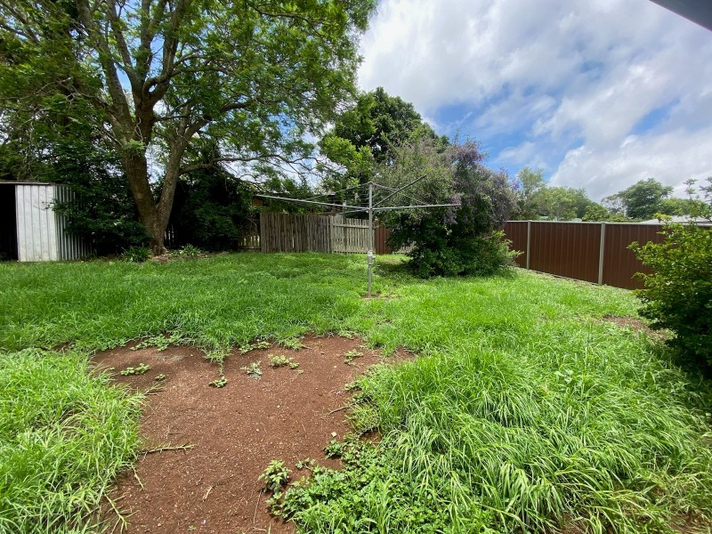 45 Wine Drive, Wilsonton Heights QLD 4350