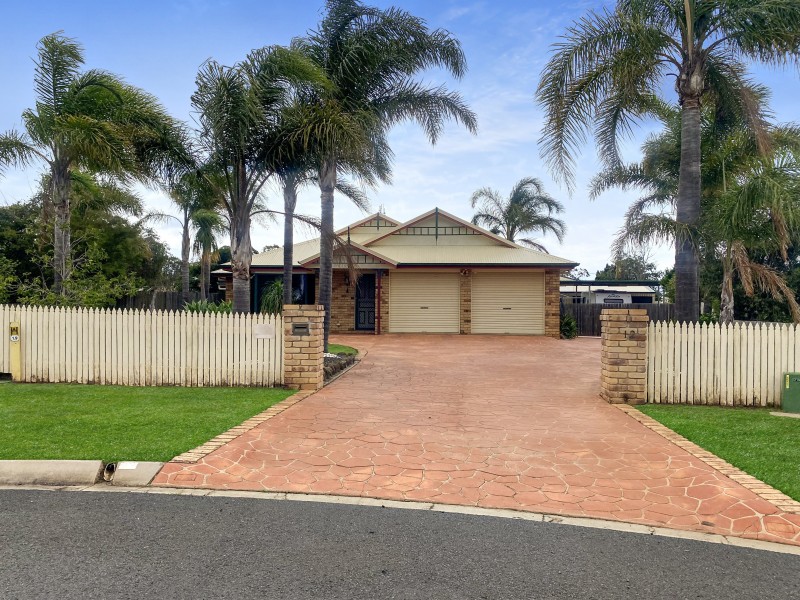 12 Lachlan Court, Westbrook QLD 4350