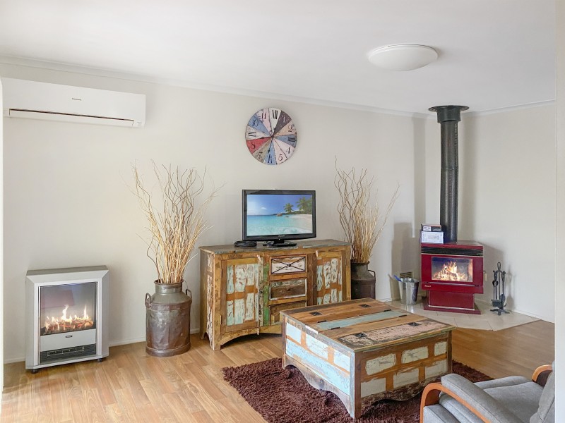 12 Lachlan Court, Westbrook QLD 4350