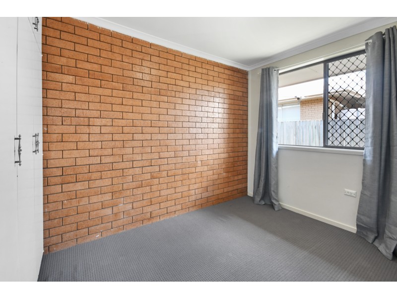 Unit 2/13 Dumba Street, Harristown QLD 4350