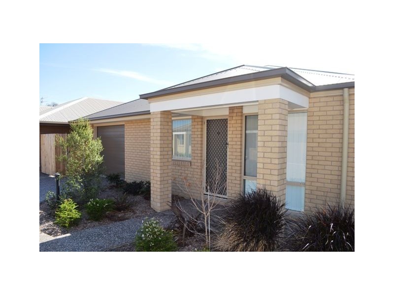 Unit 9/98 Main Street, Westbrook QLD 4350