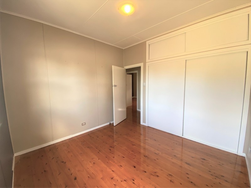 19 South Street, Rangeville QLD 4350