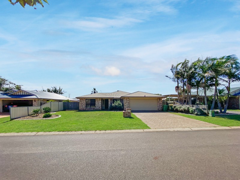4 Chifley Court, Middle Ridge QLD 4350