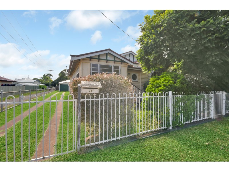 1A Allenby Street, Newtown QLD 4350