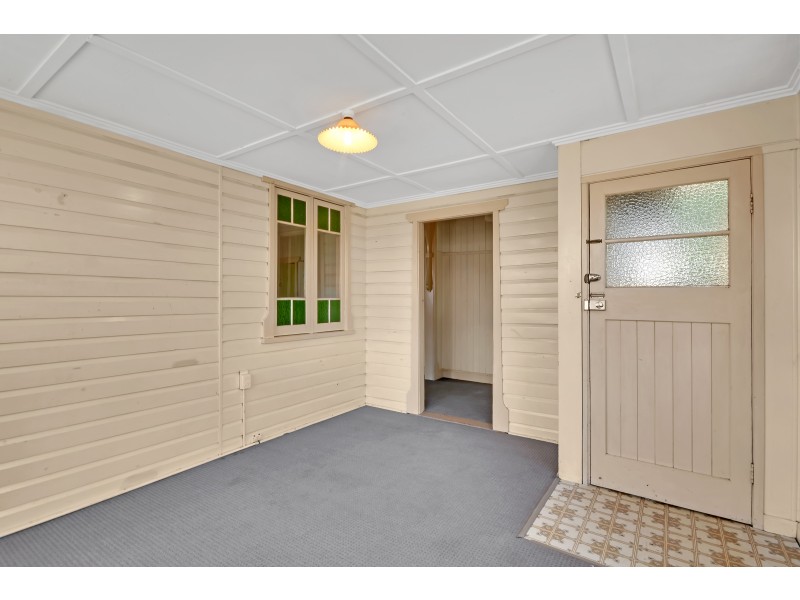 1A Allenby Street, Newtown QLD 4350