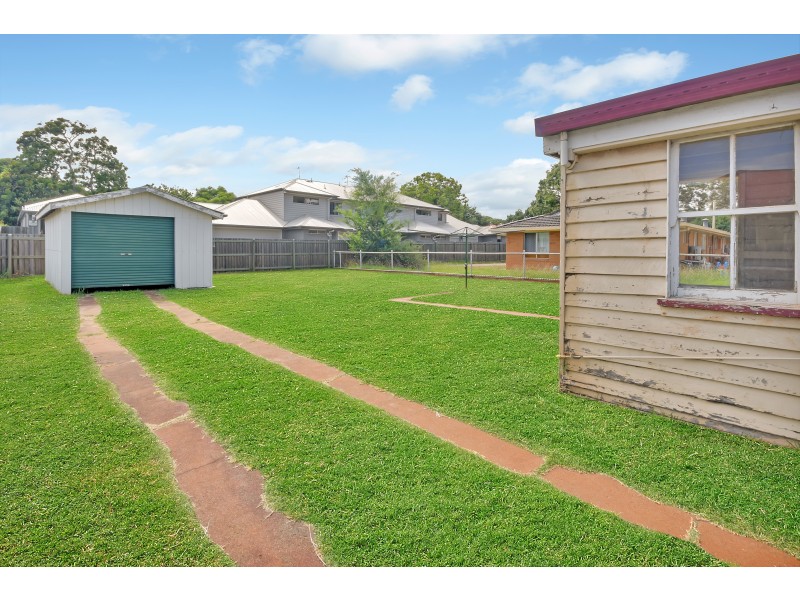 1A Allenby Street, Newtown QLD 4350