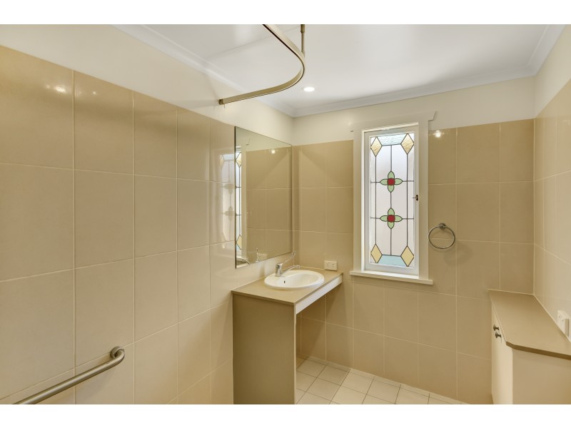 239 Hume Street, South Toowoomba QLD 4350