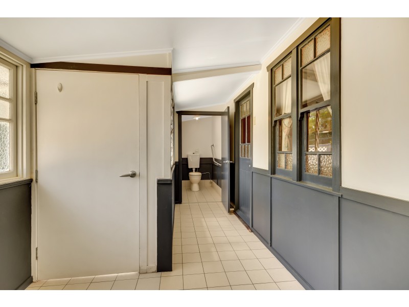 239 Hume Street, South Toowoomba QLD 4350