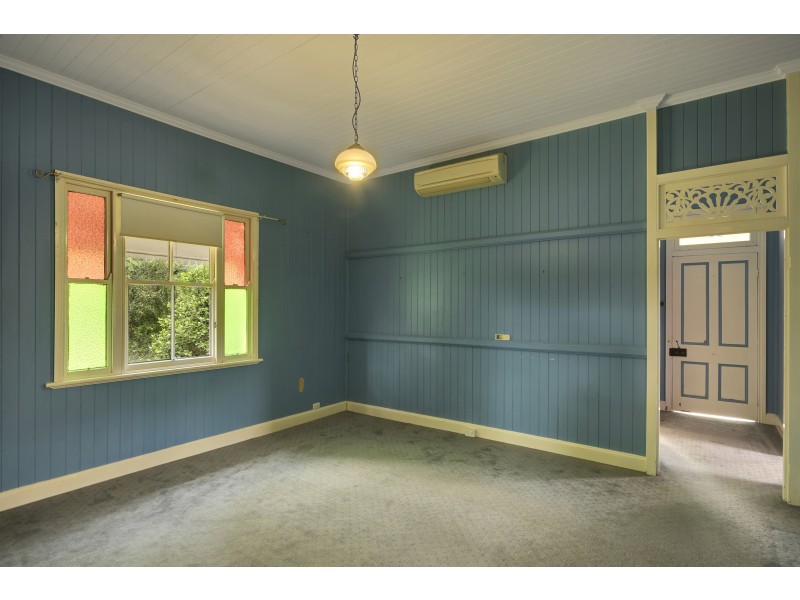 6 Northland Street, Newtown QLD 4350