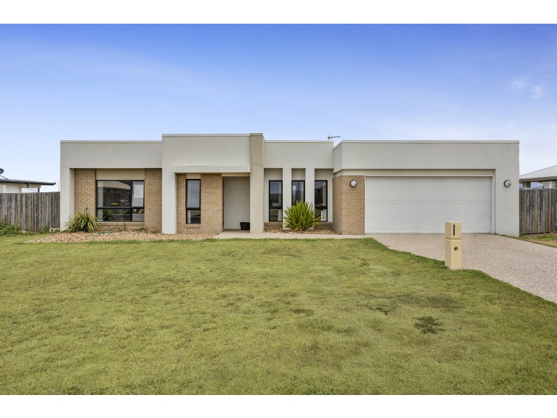 24 Mia Street, Wyreema QLD 4352
