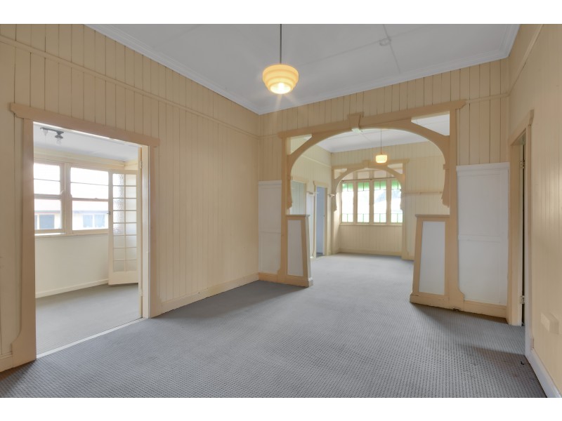 1A Allenby Street, Newtown QLD 4350