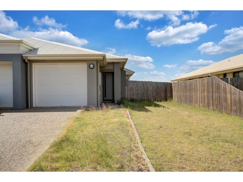 Unit 2/19 Mia Street, Wyreema QLD 4352