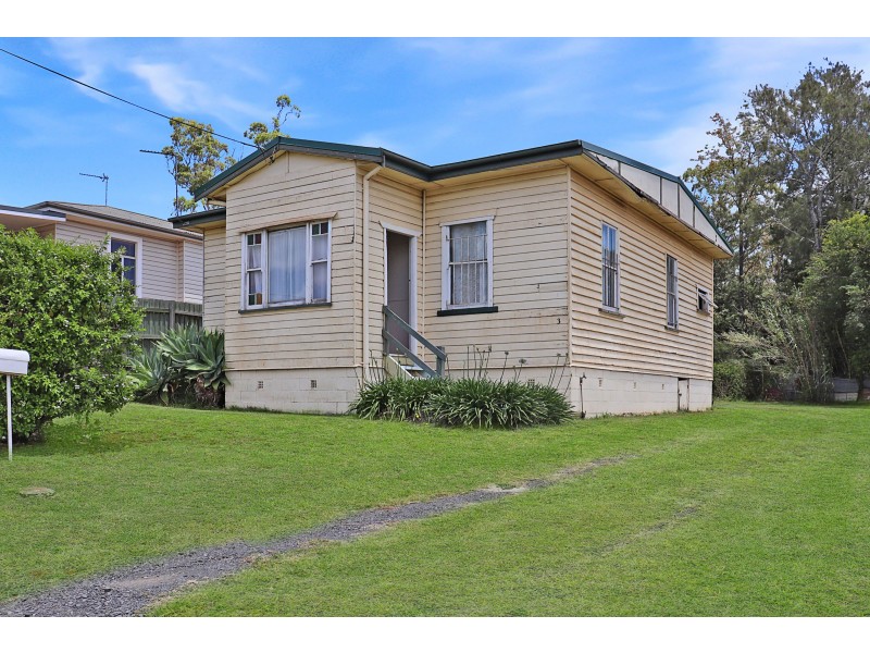 3 Vanity Street, Rockville QLD 4350