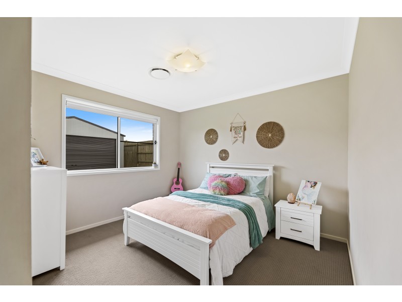 15 Webcke Crescent, Kleinton QLD 4352