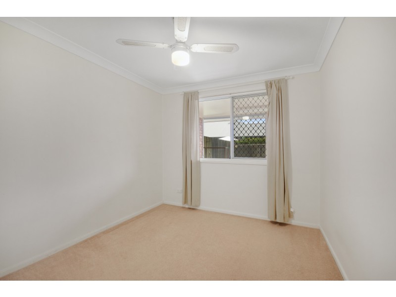 Unit 2/3 Gabrielle Street, Kearneys Spring QLD 4350