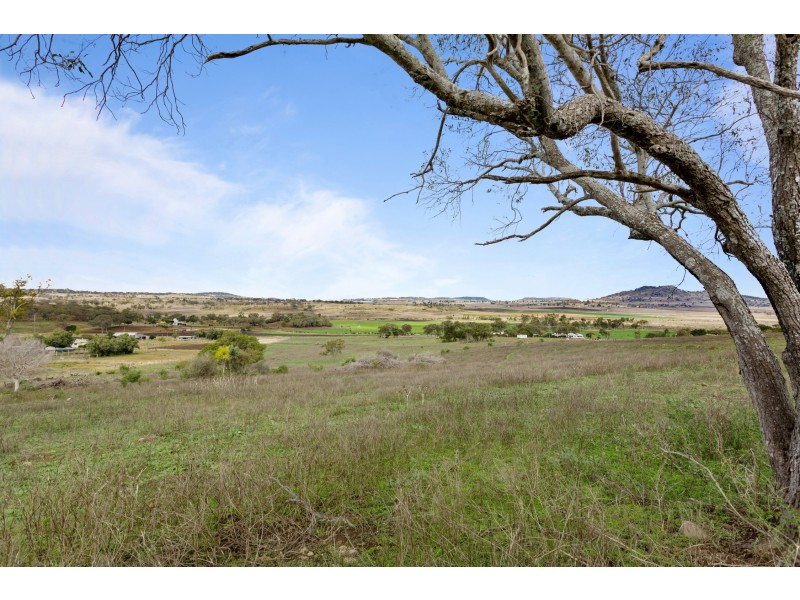 5 Gowrie View Estate, Gowrie Junction QLD 4352