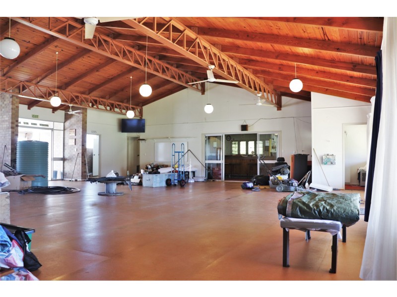 15 Lucy Street, Cambooya QLD 4358