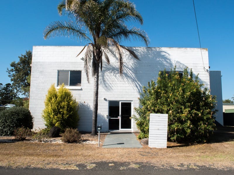 16 Evans Street, Pittsworth QLD 4356