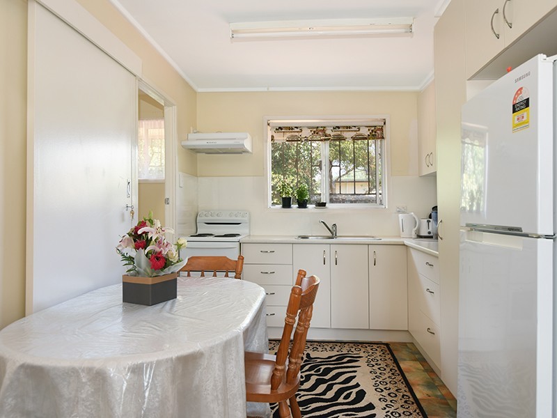 Unit 3/335 West Street, Harristown QLD 4350